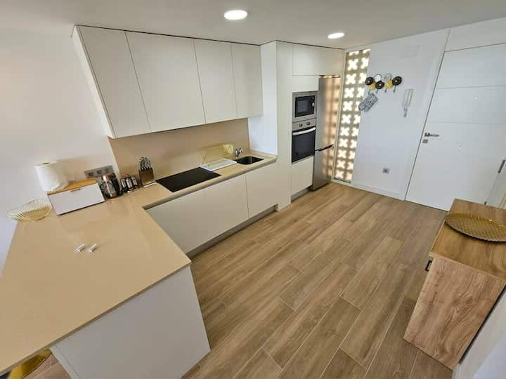 Modern kitchen